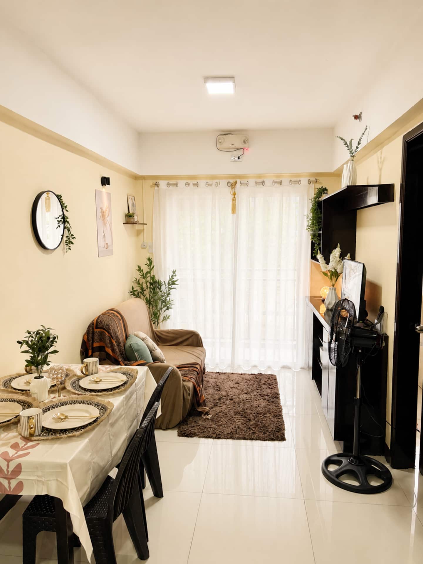 2BR Aesthetic Family Staycation Near Burnham Park