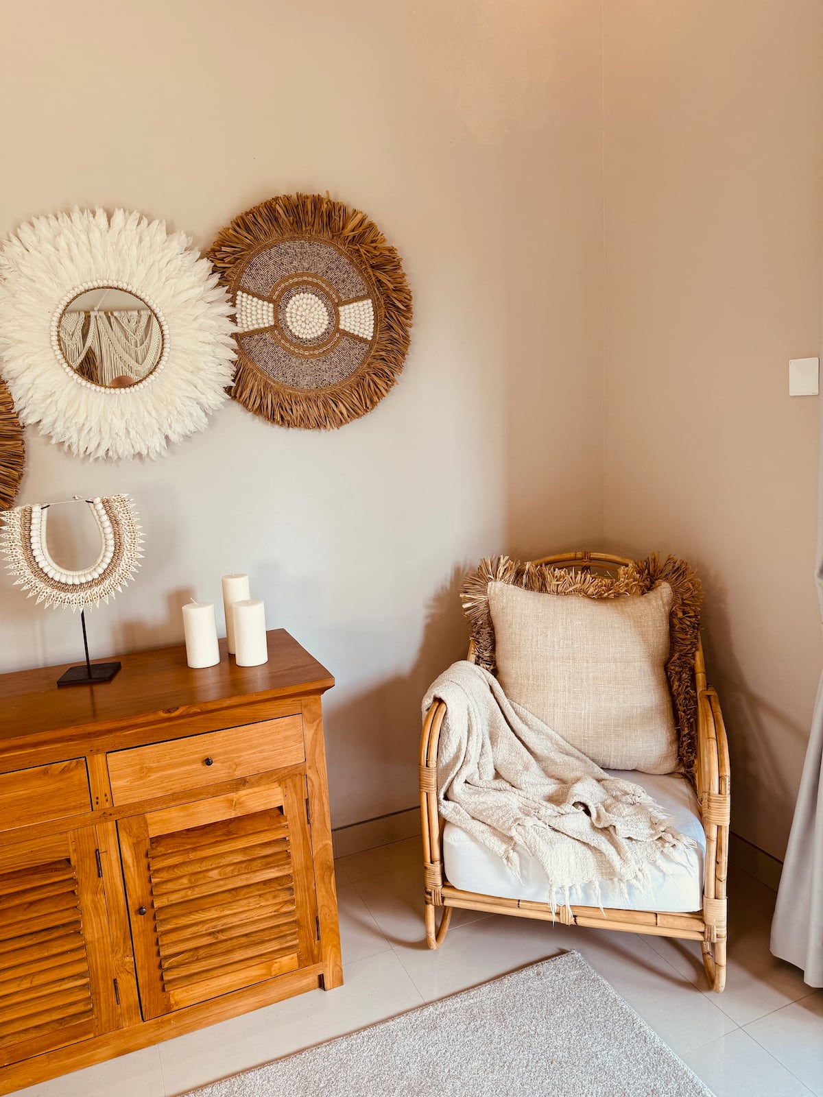 Living room image 1
