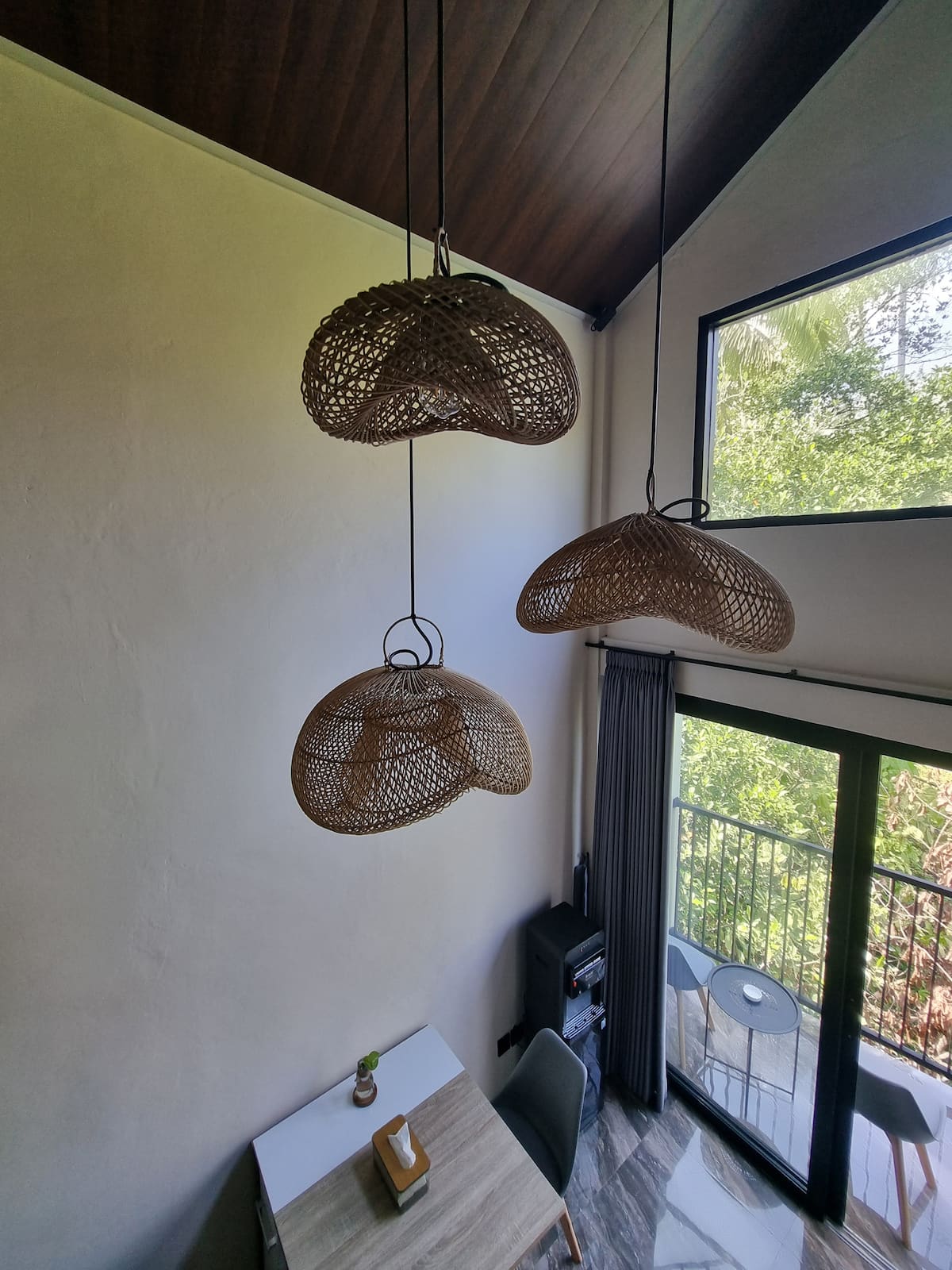 Living room image 1