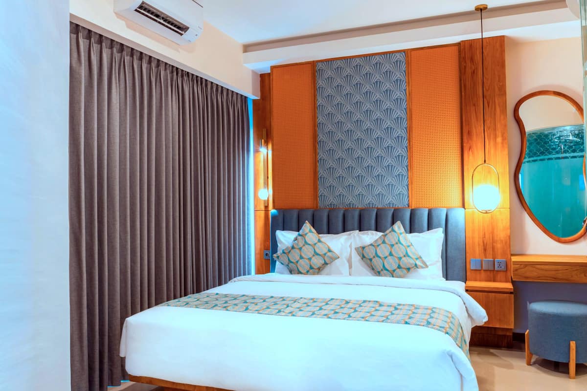 Bedroom image 1