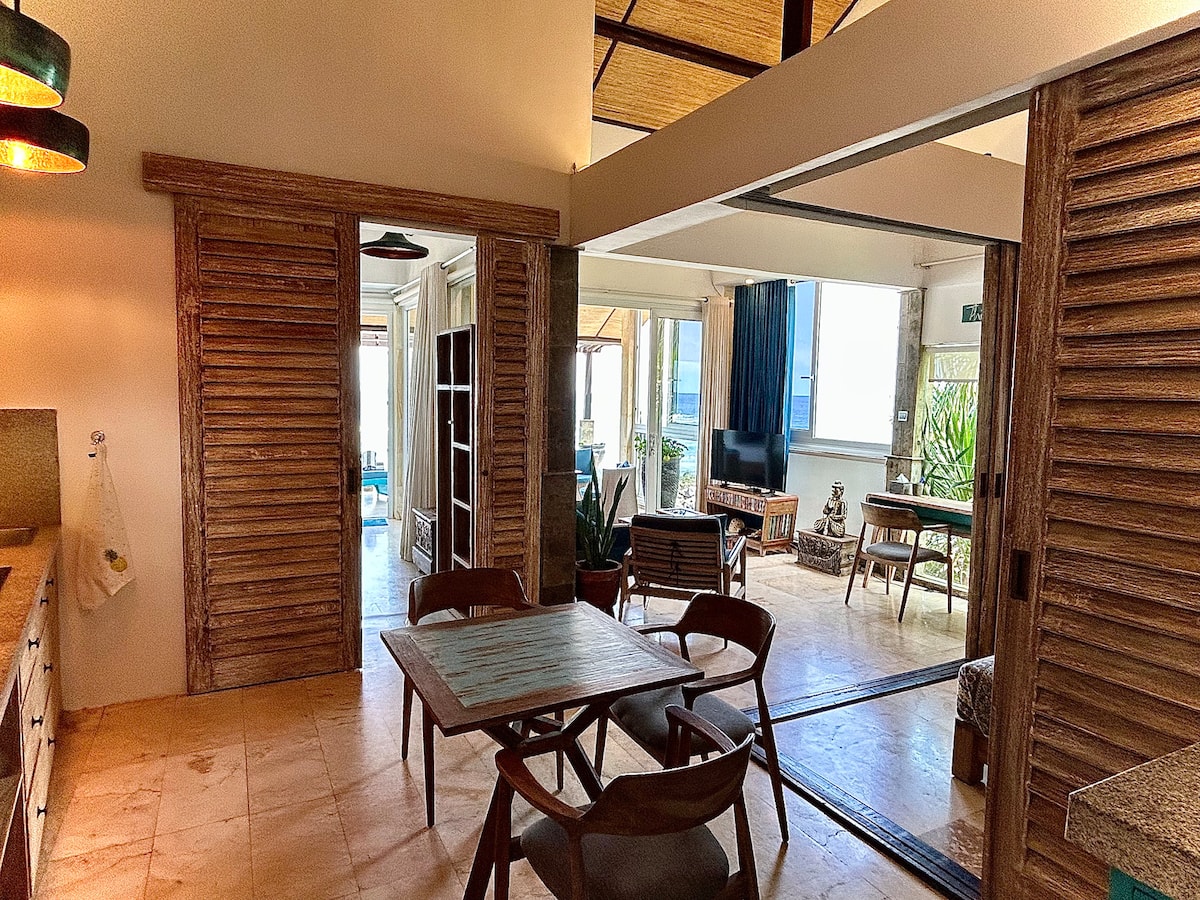 Living room image 1