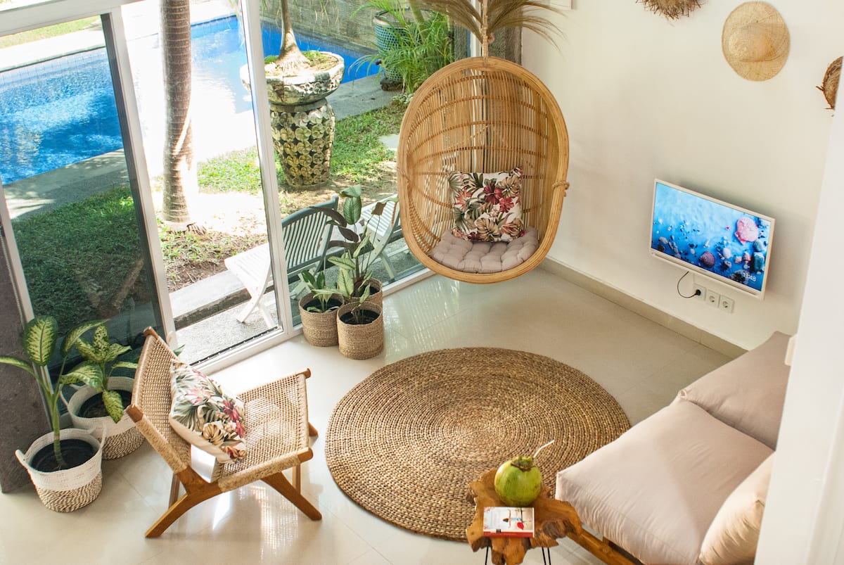 Living room image 1