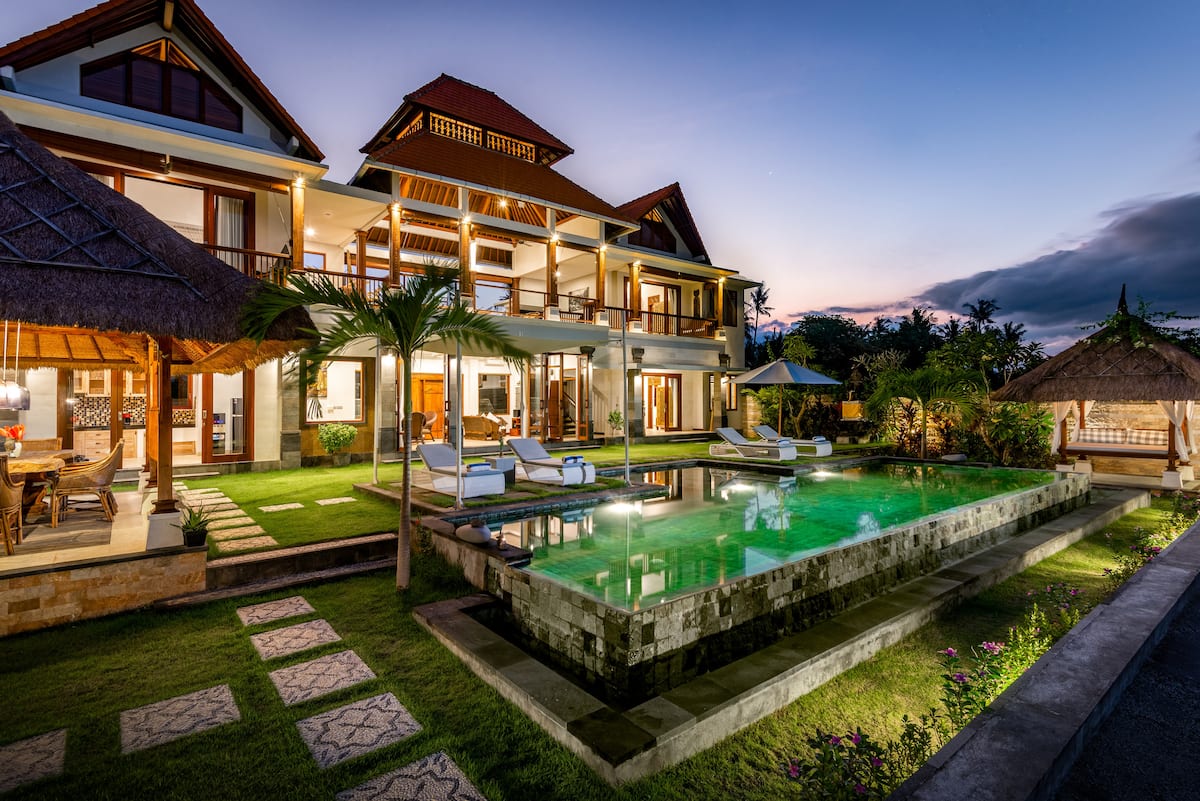 Villa Shalimar beach front in Amed property photograph